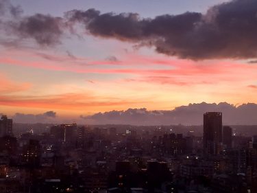 sunset from the HiOne Gallery Hotel, Taichung, Taiwan